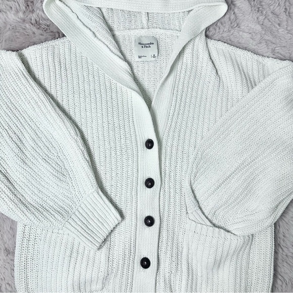 Abercrombie & Fitch Sweaters - Abercrombie & Fitch White Vintage-Style Y2K Knit Crochet Button Hoodie Cardigan